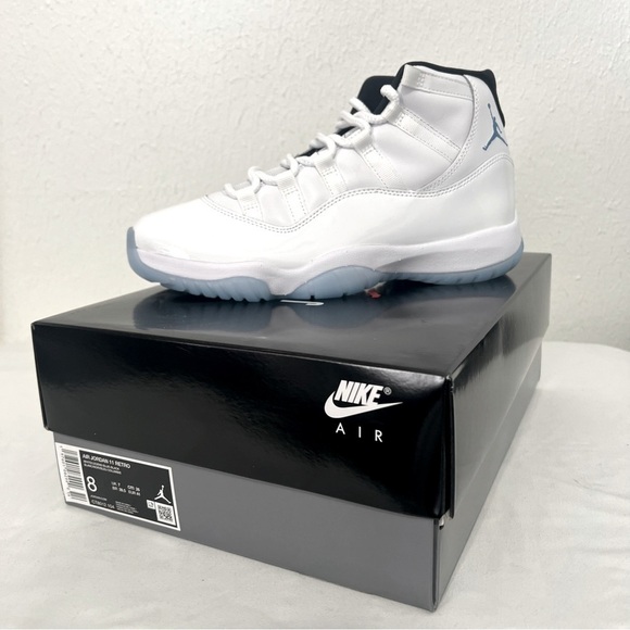 Jordan 11 Retro Lifestyle Sneaker White/Legend Blue Mens 8 Women 9.5 CT8012 104 main image 7